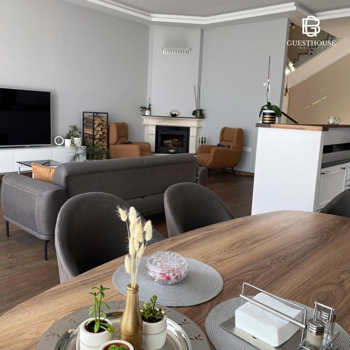 Cozy Home - Garden, Fireplace & Cinema Experience Etimesut Exterior foto